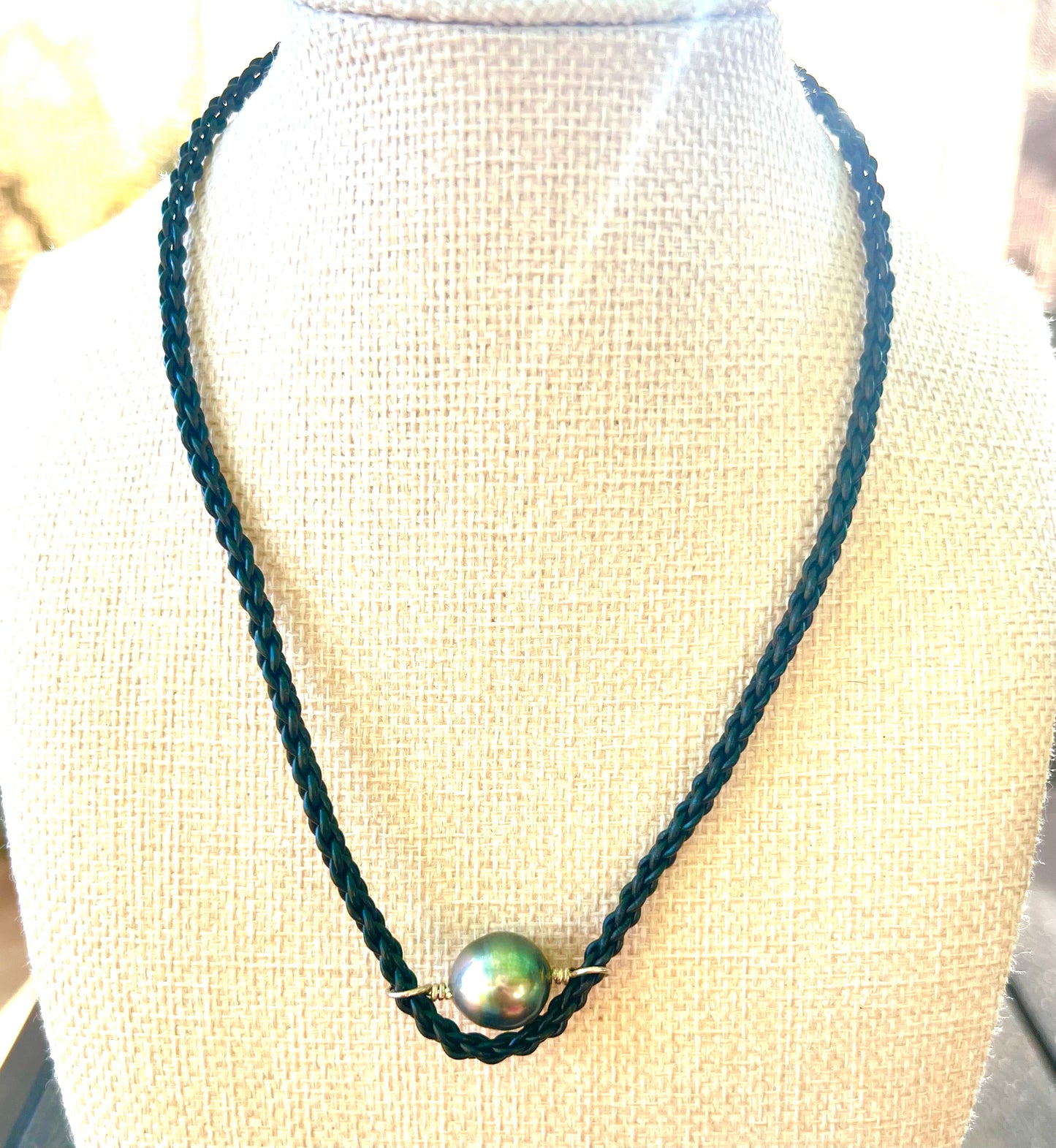 Solo Baroque Tahitian Pearl