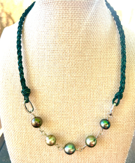 5 Tahitian Pearl Necklace - Button/Oval Shape