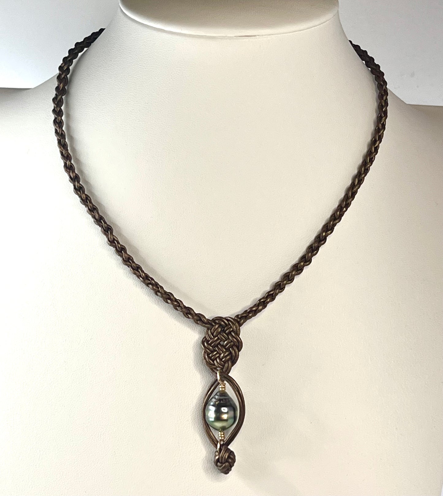 Pendant Lariat with ornate braid and Baroque Pearl