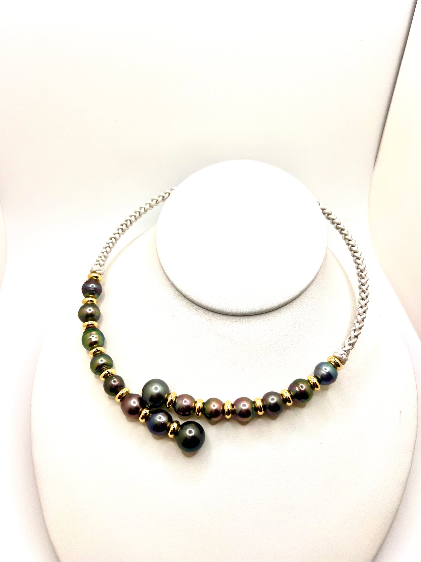 #78 open Lariat choker - Pearl leather