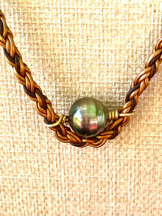 Solo Tahitian Pearls