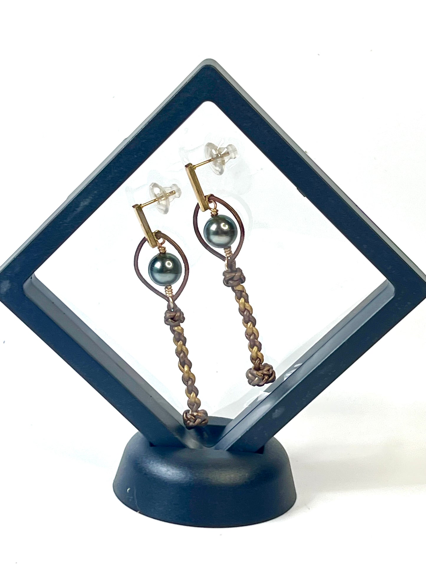 Long Earrings - bronze/gold