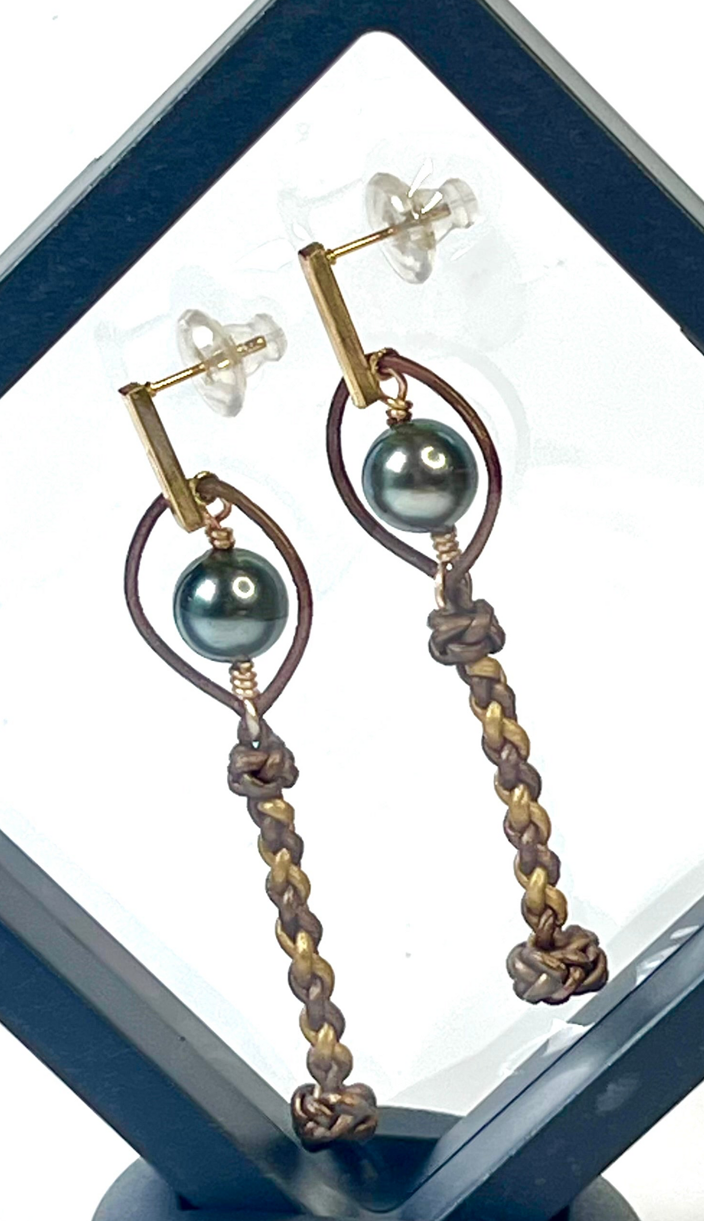 Long Earrings - bronze/gold